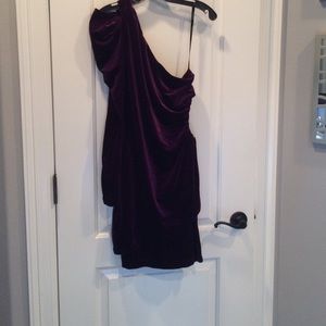 Gorgeous polyester one shoulder Bebe dress